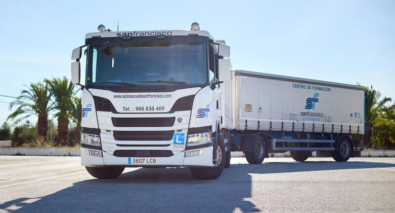 carnet-de-camion-alicante-trailer-nuevo