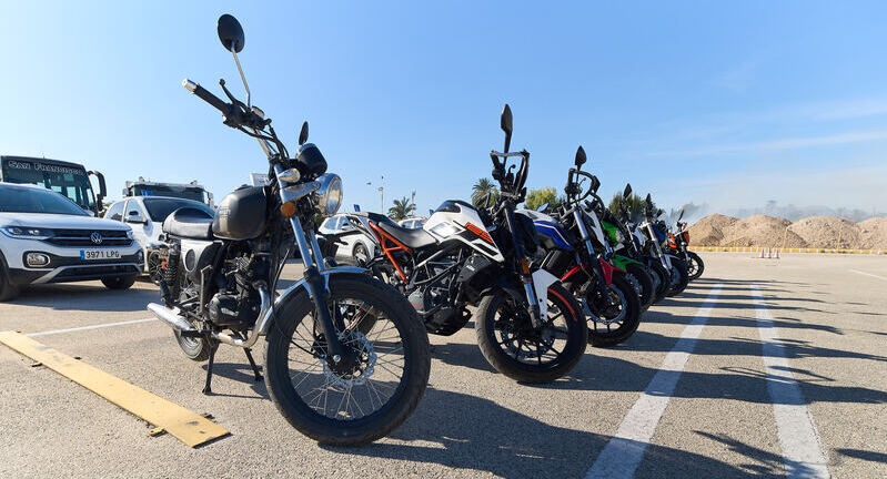 carnet-de-moto-alicante-flota-motos-nuevas